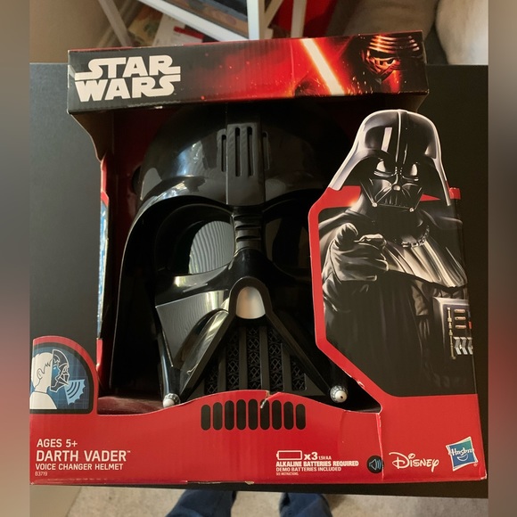 Star Wars Mask - Picture 2 of 5